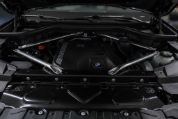 BMW X5 xDrive40i Sports Activity Vehicle 2026