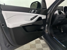 BMW X5 xDrive40i Sports Activity Vehicle 2026