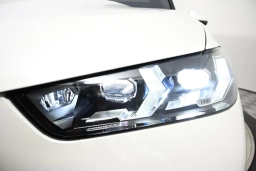 BMW X5 xDrive40i Sports Activity Vehicle 2026