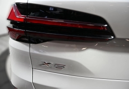 BMW X5 xDrive40i Sports Activity Vehicle 2026