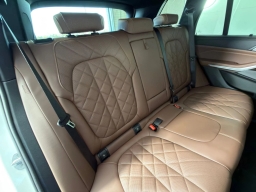 BMW X5 xDrive40i Sports Activity Vehicle 2026