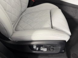 BMW X5 xDrive40i Sports Activity Vehicle 2026