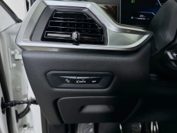 BMW X5 xDrive40i Sports Activity Vehicle 2026