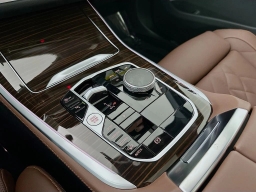 BMW X5 xDrive40i Sports Activity Vehicle 2026