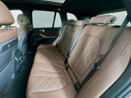 BMW X5 xDrive40i Sports Activity Vehicle 2026