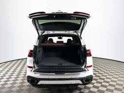 BMW X5 xDrive40i Sports Activity Vehicle 2026