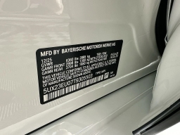 BMW X5 xDrive40i Sports Activity Vehicle 2026