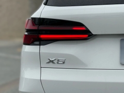 BMW X5 xDrive40i Sports Activity Vehicle 2026