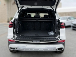 BMW X5 xDrive40i Sports Activity Vehicle 2026