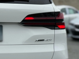 BMW X5 xDrive40i Sports Activity Vehicle 2026