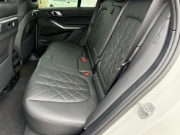 BMW X5 xDrive40i Sports Activity Vehicle 2026