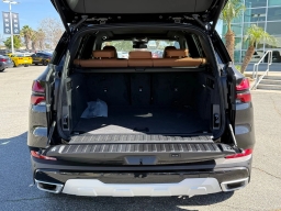 BMW X5 xDrive40i Sports Activity Vehicle 2026