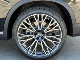 BMW X5 xDrive40i Sports Activity Vehicle 2026