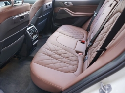 BMW X5 xDrive40i Sports Activity Vehicle 2026