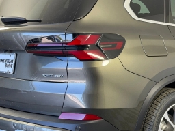 BMW X5 xDrive40i Sports Activity Vehicle 2026