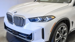 BMW X5 xDrive40i Sports Activity Vehicle 2026