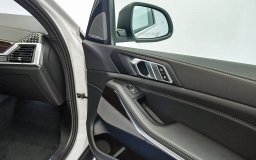 BMW X5 xDrive40i Sports Activity Vehicle 2026