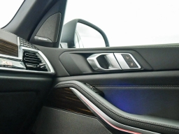 BMW X5 xDrive40i Sports Activity Vehicle 2026