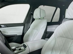 BMW X5 xDrive40i Sports Activity Vehicle 2026