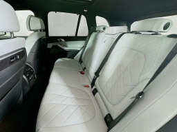 BMW X5 xDrive40i Sports Activity Vehicle 2026