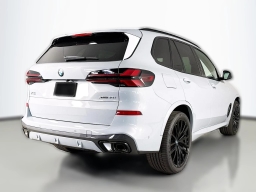 BMW X5 xDrive40i Sports Activity Vehicle 2026