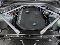 BMW X5 xDrive40i Sports Activity Vehicle 2026