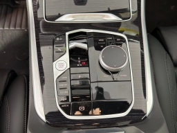 BMW X5 xDrive40i Sports Activity Vehicle 2026