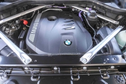 BMW X5 xDrive40i Sports Activity Vehicle 2026