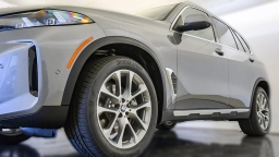 BMW X5 xDrive40i Sports Activity Vehicle 2026