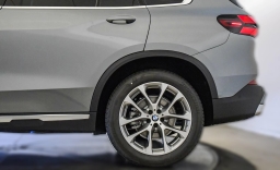 BMW X5 xDrive40i Sports Activity Vehicle 2026