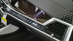 BMW X5 xDrive40i Sports Activity Vehicle 2026