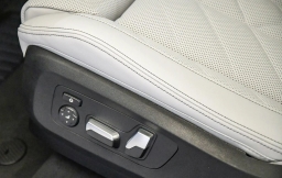 BMW X5 xDrive40i Sports Activity Vehicle 2026