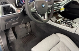 BMW X5 xDrive40i Sports Activity Vehicle 2026