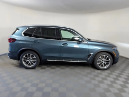 BMW X5 xDrive40i Sports Activity Vehicle 2026