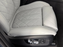 BMW X5 xDrive40i Sports Activity Vehicle 2026