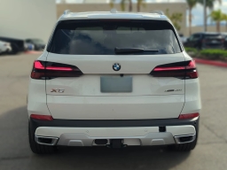 BMW X5 xDrive40i Sports Activity Vehicle 2026