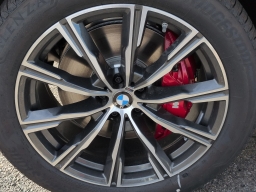 BMW X5 xDrive40i Sports Activity Vehicle 2026