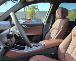 BMW X5 xDrive40i Sports Activity Vehicle 2026