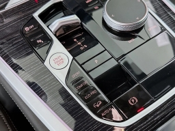 BMW X5 xDrive40i Sports Activity Vehicle 2026