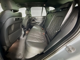 BMW X5 xDrive40i Sports Activity Vehicle 2026