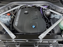 BMW X5 xDrive40i Sports Activity Vehicle 2026