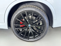 BMW X5 xDrive40i Sports Activity Vehicle 2026