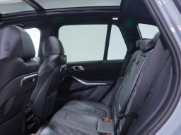 BMW X5 xDrive40i Sports Activity Vehicle 2026