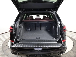 BMW X5 xDrive40i Sports Activity Vehicle 2026