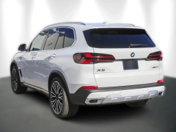 BMW X5 xDrive40i Sports Activity Vehicle 2026