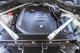 BMW X5 xDrive40i Sports Activity Vehicle 2026