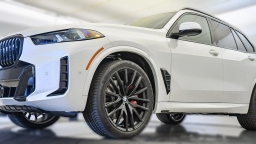 BMW X5 xDrive40i Sports Activity Vehicle 2026