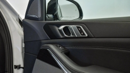 BMW X5 xDrive40i Sports Activity Vehicle 2026