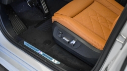 BMW X5 xDrive40i Sports Activity Vehicle 2026