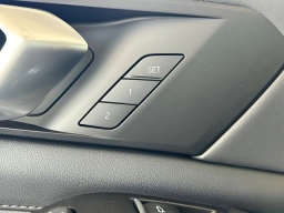 BMW X5 xDrive40i Sports Activity Vehicle 2026